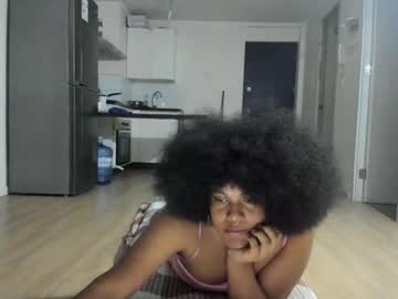 Naomi_Afro Chaturbate stream image from May 24, 2025