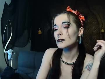 Seraphinmunster Chaturbate stream image from May 24, 2025