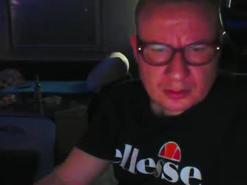 Bodyminds82 Chaturbate stream image from May 24, 2025