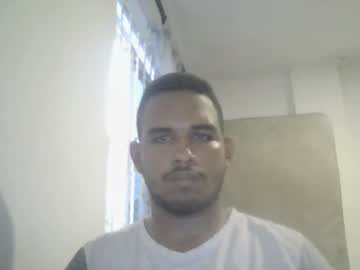 Itssjhon12 Chaturbate stream image from May 24, 2025