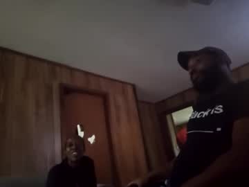 Wade23231 Chaturbate stream image from May 24, 2025