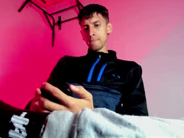Imven980 Chaturbate stream image from May 25, 2025