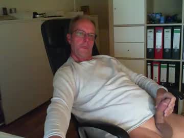 Lefti27 Chaturbate stream image from May 25, 2025