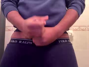 Jusmoke1 Chaturbate stream image from May 25, 2025