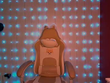 Laurent0502 Chaturbate stream image from May 25, 2025