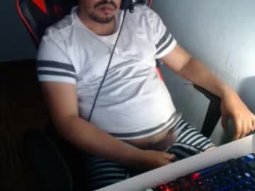 Bigw854567 Chaturbate stream image from May 25, 2025