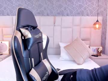 Im_Alaya Chaturbate stream image from May 25, 2025