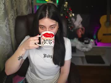 Sweetoqcheeks Chaturbate stream image from May 25, 2025