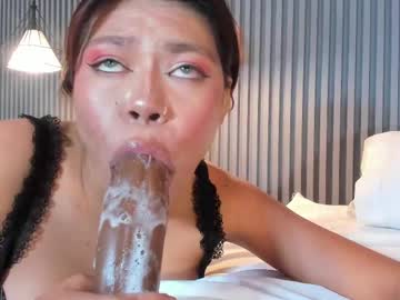 Cailynbrowm Chaturbate stream image from May 25, 2025