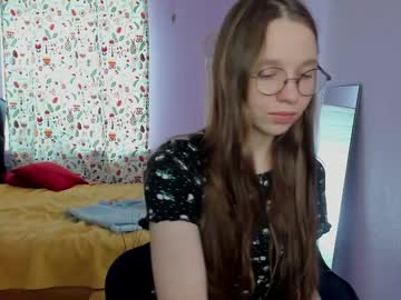 Your_Leslie Chaturbate stream image from May 25, 2025