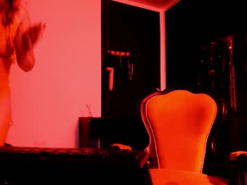 Missdarklady Chaturbate stream image from May 25, 2025