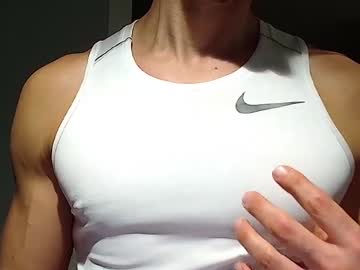 Mmuscularman Chaturbate stream image from May 25, 2025