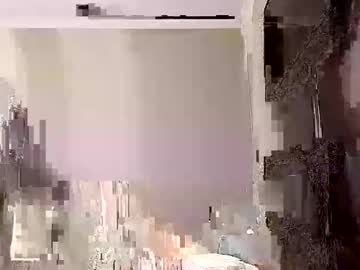 Z820517 Chaturbate stream image from May 25, 2025