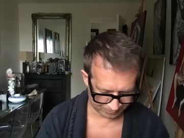 Artisterotic Chaturbate stream image from May 25, 2025