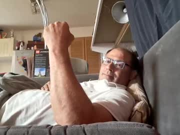 Romaniee Chaturbate stream image from May 25, 2025