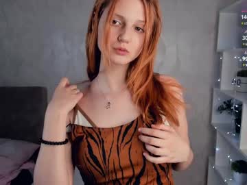 Veronalovely Chaturbate stream image from May 25, 2025