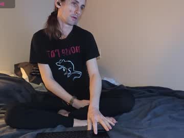 Dogencb Chaturbate stream image from May 25, 2025