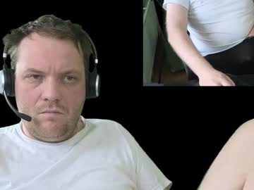 Sexyhotboy87 Chaturbate stream image from May 25, 2025