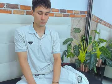 Buddy_Whitte Chaturbate stream image from May 25, 2025