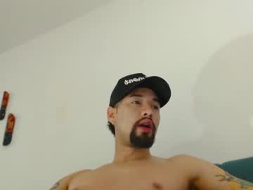 Mathew444 Chaturbate stream image from May 25, 2025