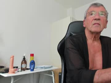 200gentleman Chaturbate stream image from May 25, 2025