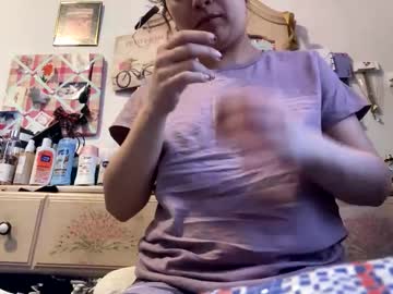Kittyluvx Chaturbate stream image from May 25, 2025