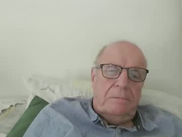 Oggi95 Chaturbate stream image from May 25, 2025