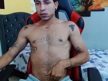 Santi_Sexyboy2024 Chaturbate stream image from May 25, 2025