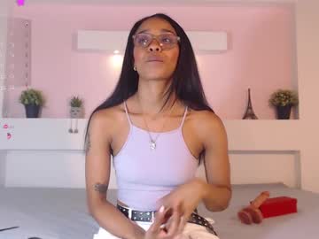 Kimberlyblaze Chaturbate stream image from May 25, 2025