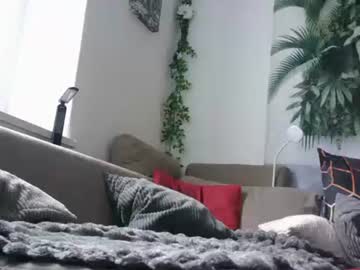 Lll4lexlll Chaturbate stream image from May 25, 2025