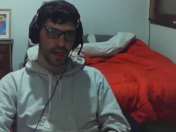 Aaronspice Chaturbate stream image from May 25, 2025