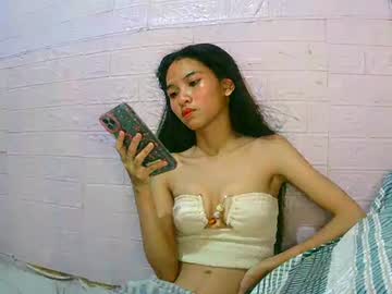 Cute_Cessxoxo Chaturbate stream image from May 25, 2025