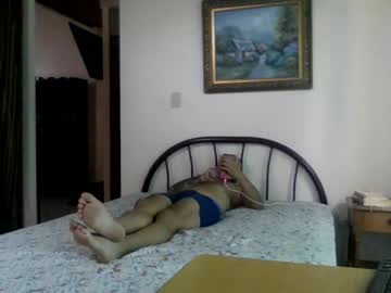 Ecbrenescr Chaturbate stream image from May 25, 2025