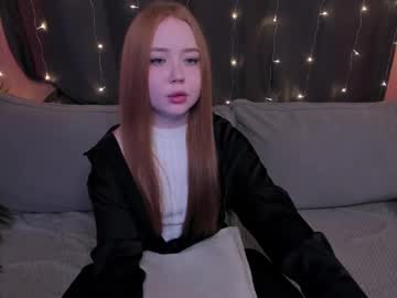 Mylieran Chaturbate stream image from May 25, 2025