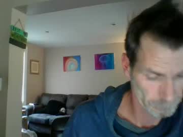 Scroach11 Chaturbate stream image from May 25, 2025