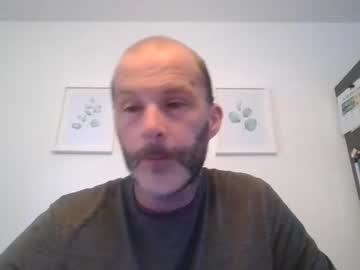 Ju571ng Chaturbate stream image from May 25, 2025