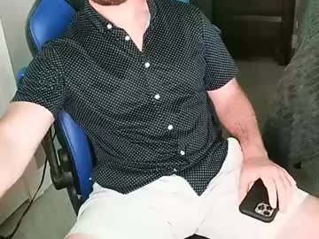 Chuck0781 Chaturbate stream image from May 25, 2025