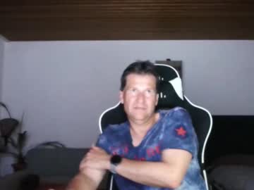 Ollowain0815 Chaturbate stream image from May 25, 2025