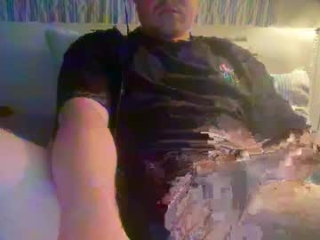 Donsi1995 Chaturbate stream image from May 25, 2025