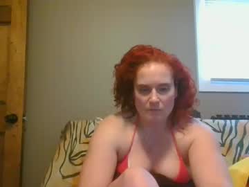 Fitflamedragan Chaturbate stream image from May 25, 2025