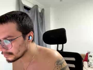 Kevinfranca Chaturbate stream image from May 25, 2025