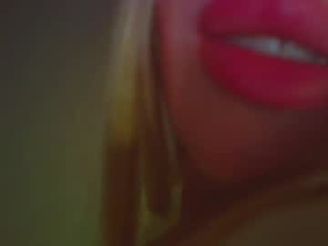 Mia_Fleur_ Chaturbate stream image from May 25, 2025