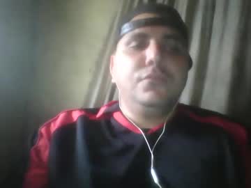 Roger3600 Chaturbate stream image from May 25, 2025