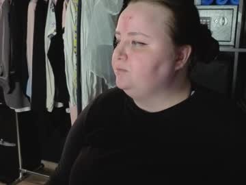 Emma_Razoom Chaturbate stream image from May 25, 2025