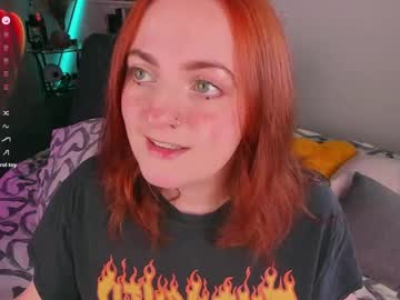 Juliet_Schoolgirl Chaturbate stream image from May 25, 2025