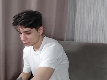 Rik_And Chaturbate stream image from May 25, 2025