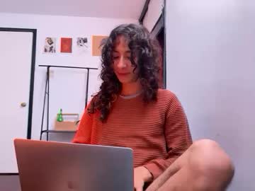 Camille_Delrey Chaturbate stream image from May 25, 2025