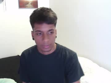 Khevinlopezonig Chaturbate stream image from May 25, 2025