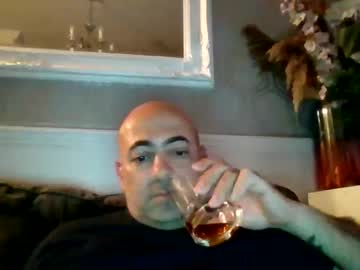 Knickerwhipper Chaturbate stream image from May 25, 2025