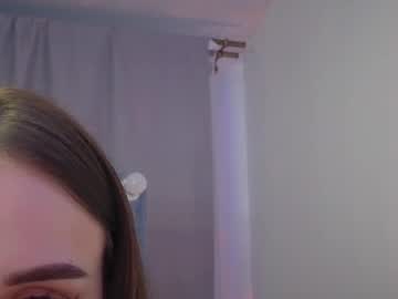 Kristen_Sayles Chaturbate stream image from May 25, 2025